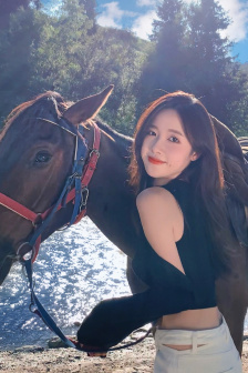 苍井空A V免费视频