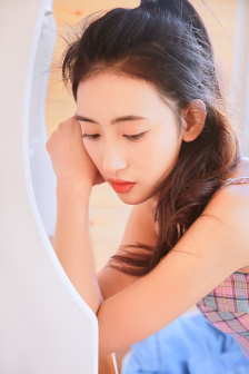 《落魄贵族琉璃川》免费动漫