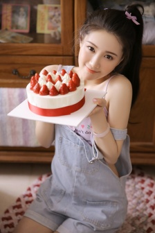 上班地铁被顶一路