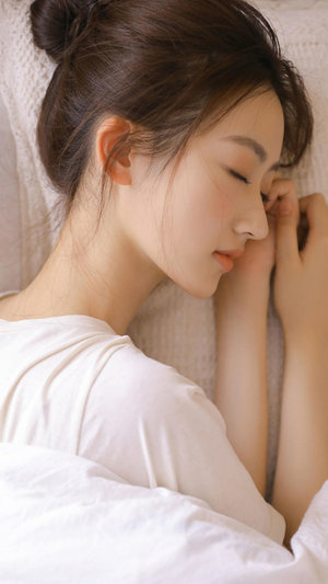 日本最新一区二区三区免费看