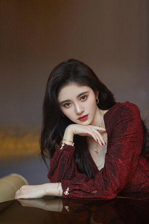 Y荡学院(夹道具走绳PLAY)